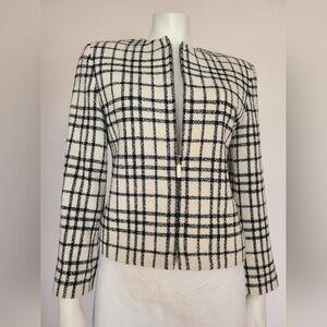 Women's suit jacket